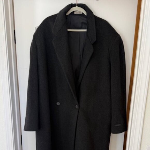 Overcoat - Picture 2 of 7